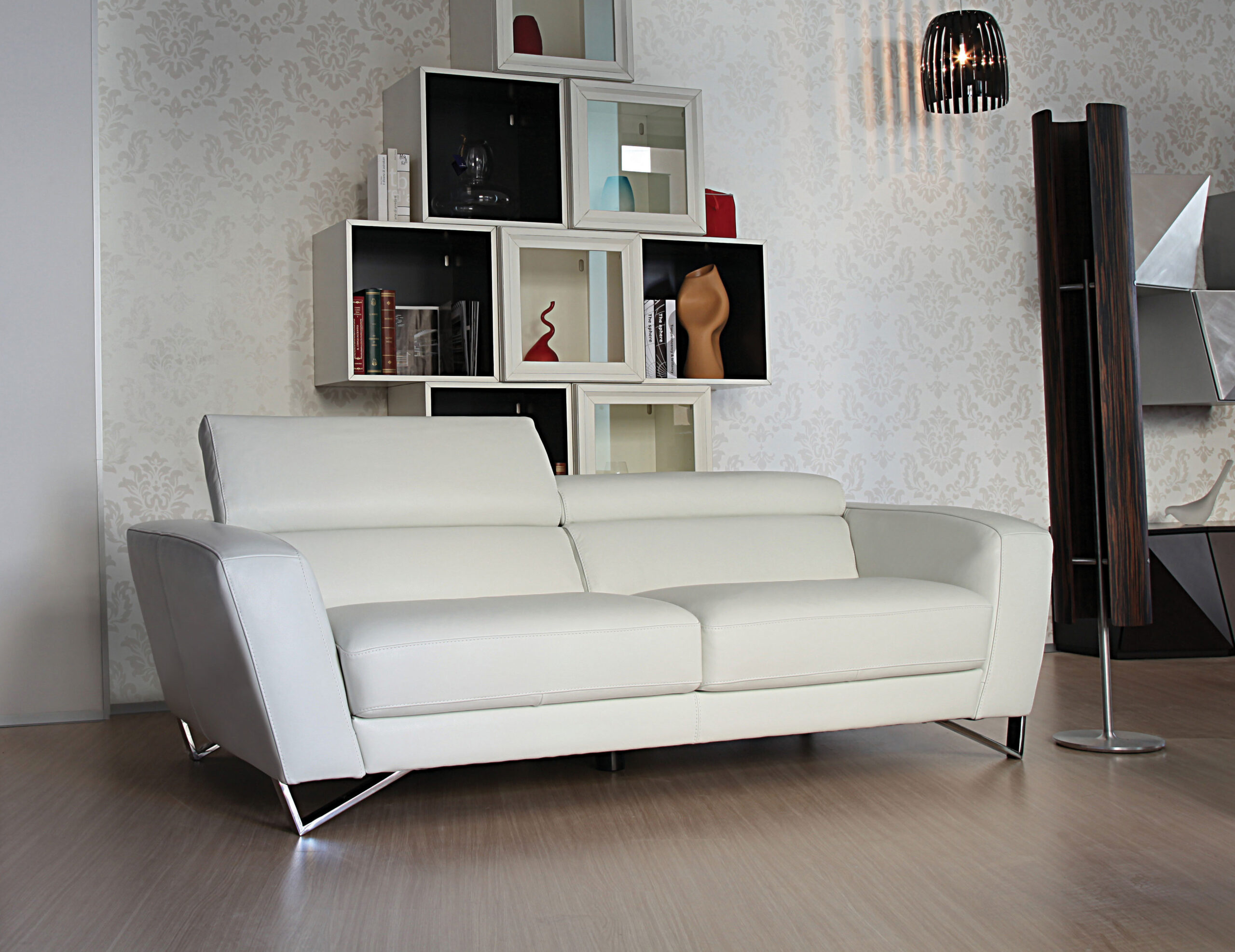 nicoletti lipari cream leather sofa